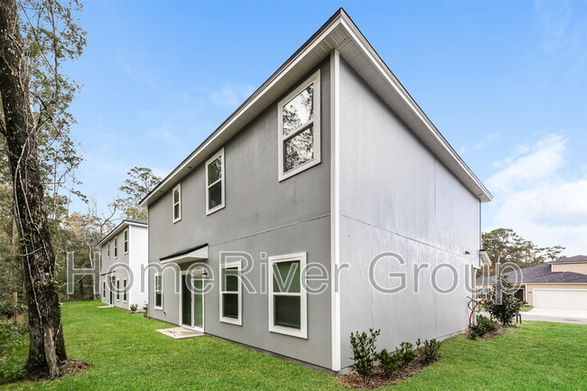 Building Photo - 5050 Bramante Dr