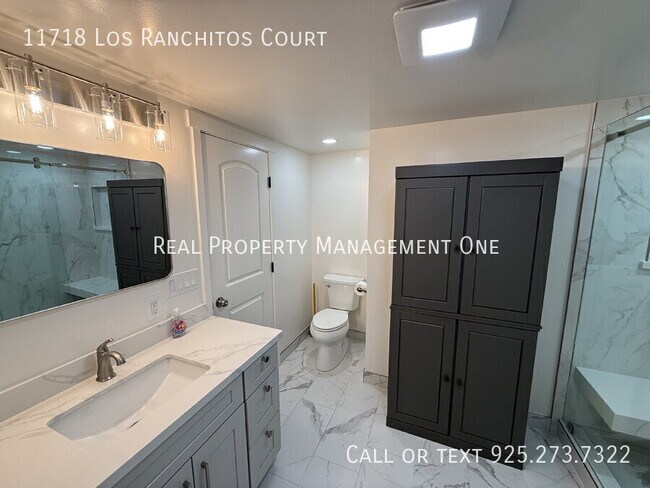 Building Photo - 11718 Los Ranchitos Ct