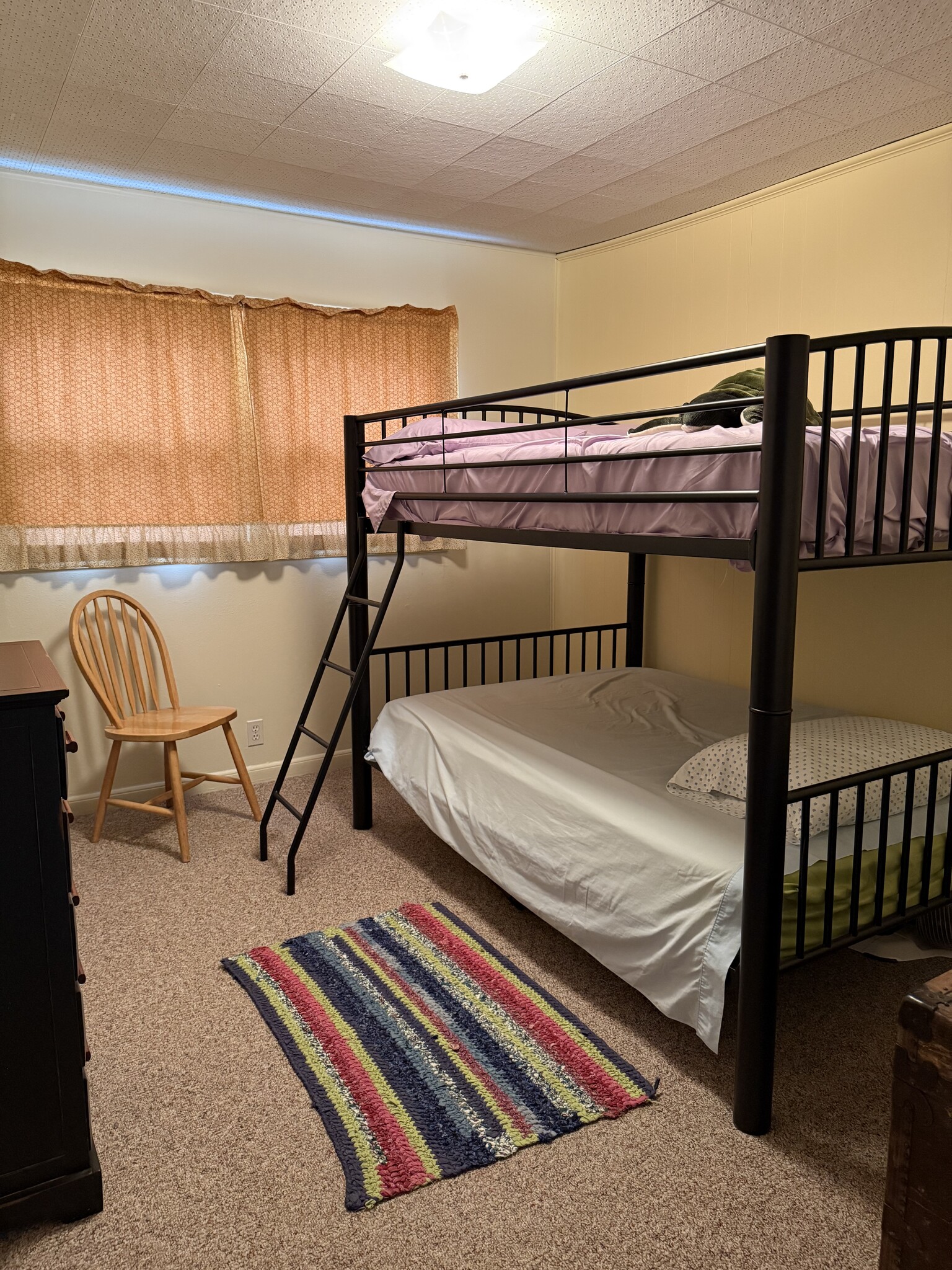 bed #2 - 420 S 19th St