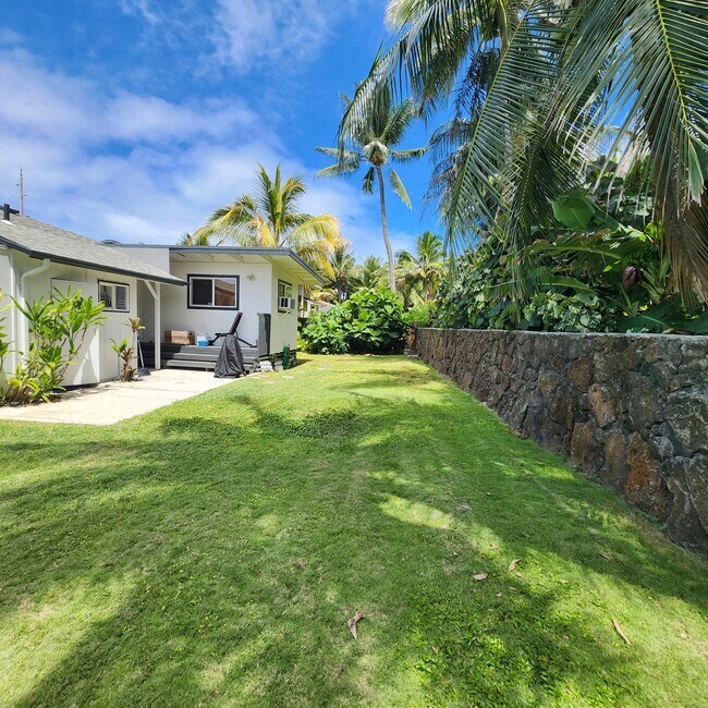Building Photo - 53-930-930 Kamehameha Hwy