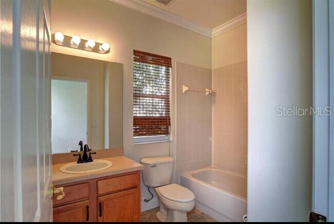 Building Photo - 18020 Maui Isle Dr