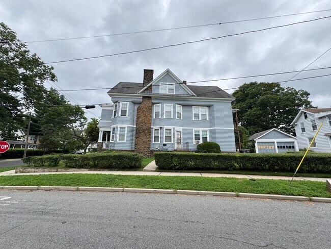 Building Photo - 62-64 W Prospect Street
