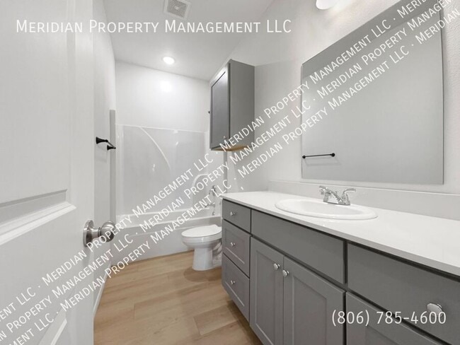 Building Photo - 5502 Itasca-A