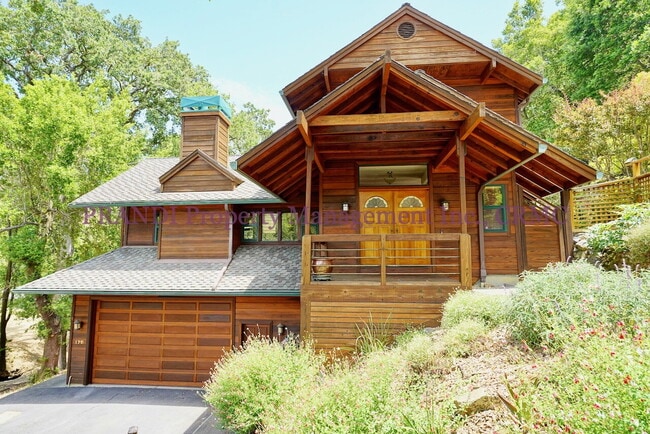 Primary Photo - Modern Craftsman Home In Private and Seren...