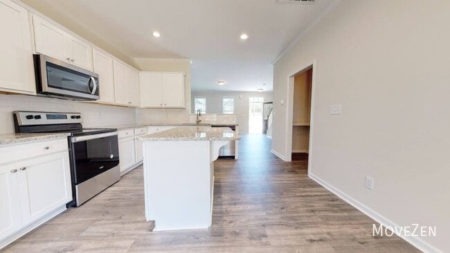 Building Photo - 16 Engelmann Ct