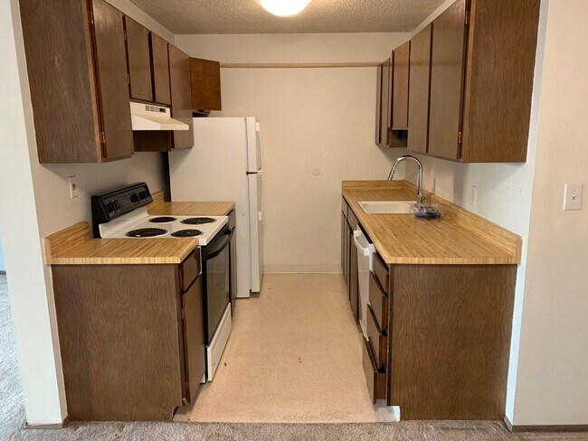 Building Photo - Capitol Hill Condo