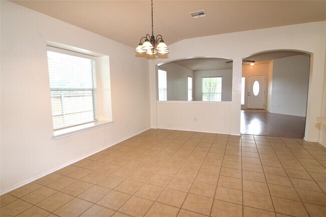 Building Photo - 3148 Henderson Path