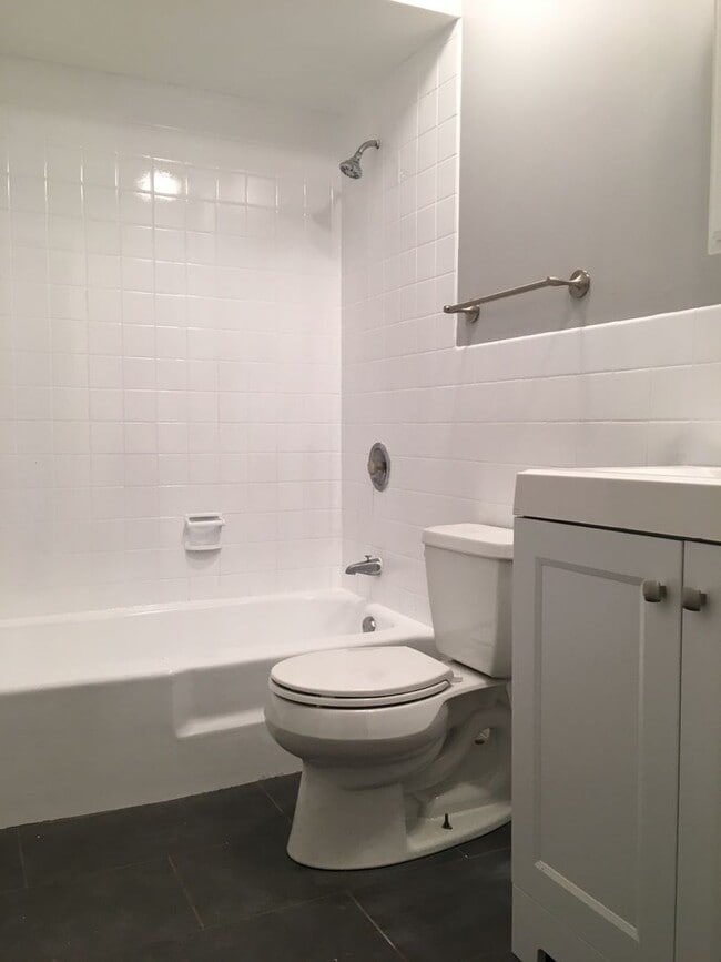 Interior Photo - Central Apts LLC
