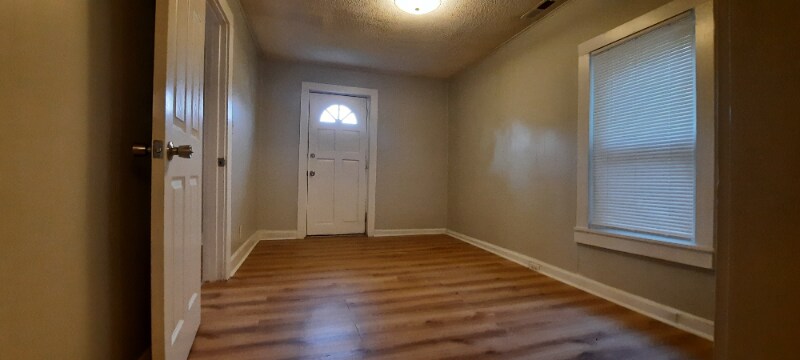 Building Photo - 3009 Clifton Ave