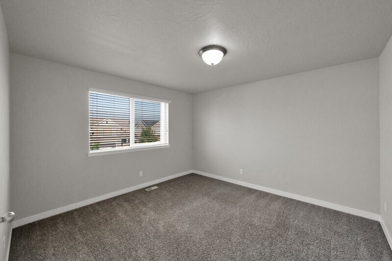 Building Photo - 1113 Meadow Walk Dr