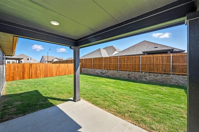 Building Photo - 6605 Creek Edge Cir