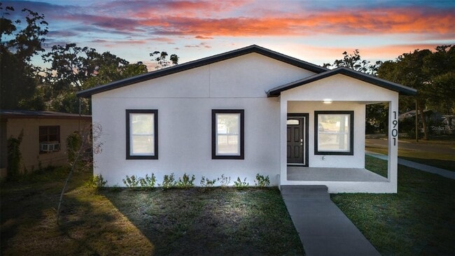 Building Photo - 1901 31st St S