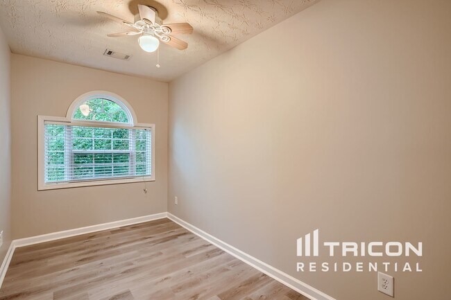 Building Photo - 1593 Great Shoals Cir SE
