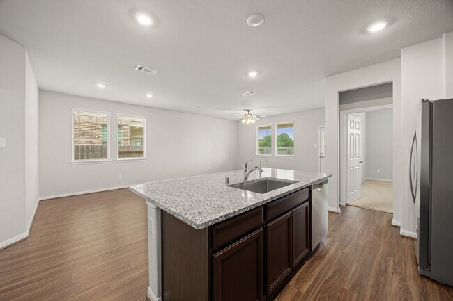 Building Photo - 10046 Granite Grove Ln