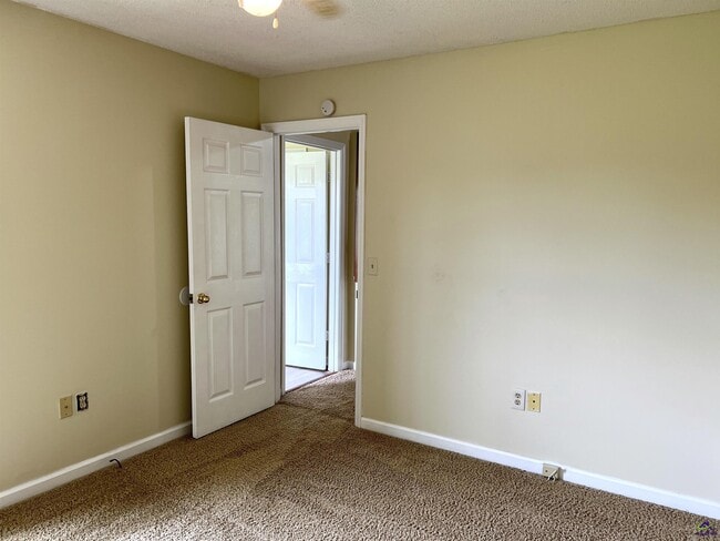 Building Photo - 164 Lonnie Bryant Rd