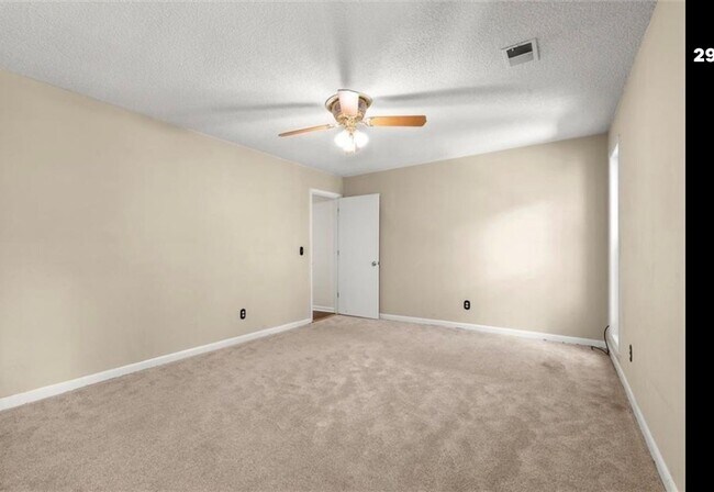 Building Photo - 2193 Oakrill Ct