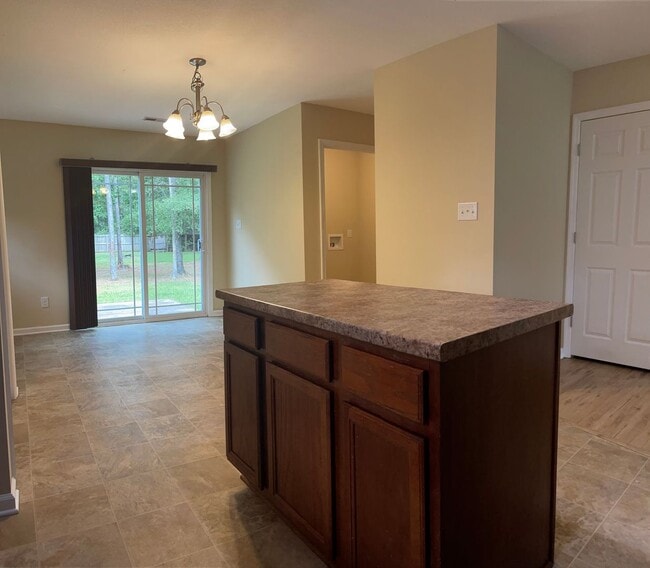 Building Photo - Super Sugarberry