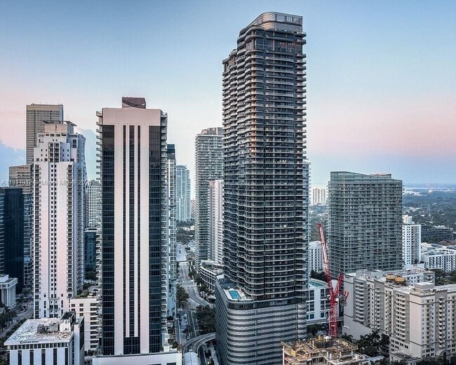 Building Photo - 1000 Brickell Plaza