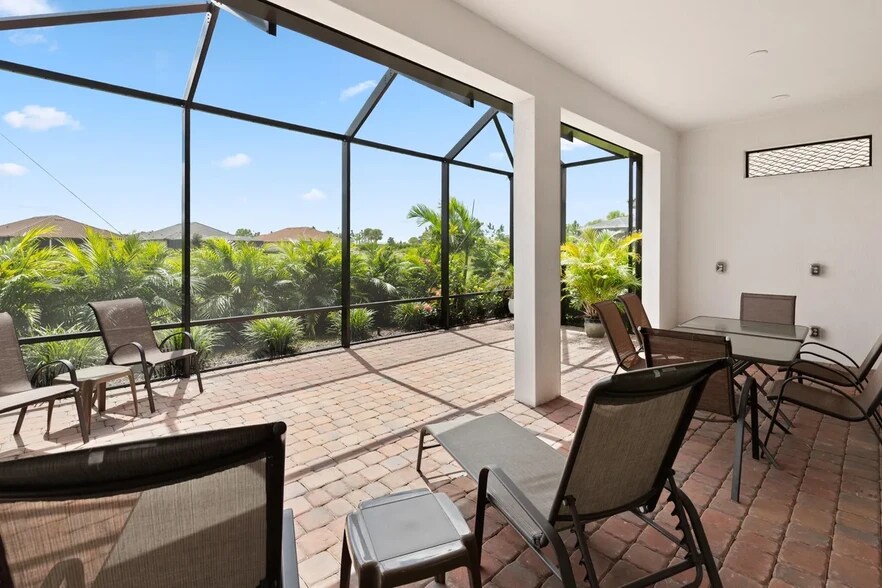 Building Photo - 13004 SW Ambra St