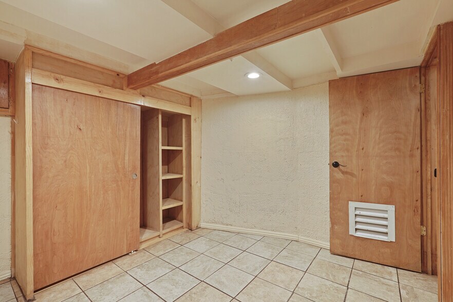 Basement closet - 324 Flora St