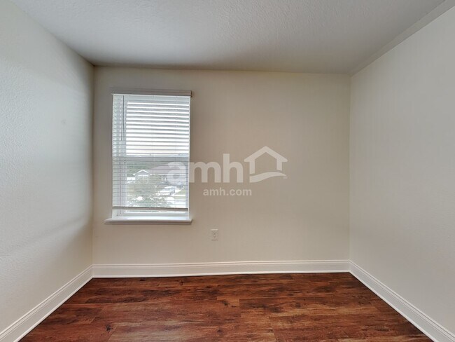 Building Photo - 953 Summer Stone Lp