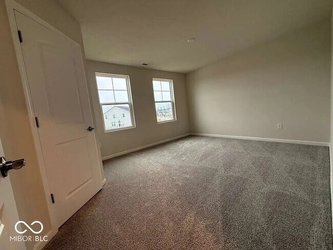 Building Photo - 6871 Seabiscuit Rd