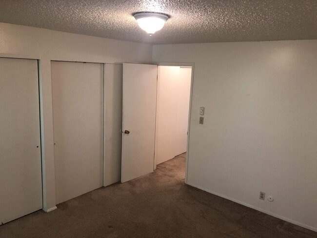 Building Photo - 4209 30th Ave SW