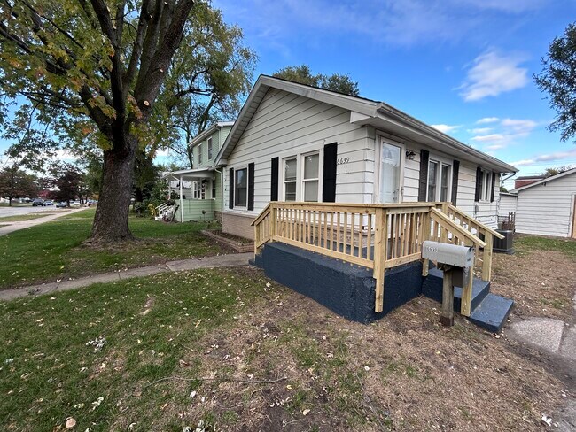 Building Photo - 6639 Alexander Ave