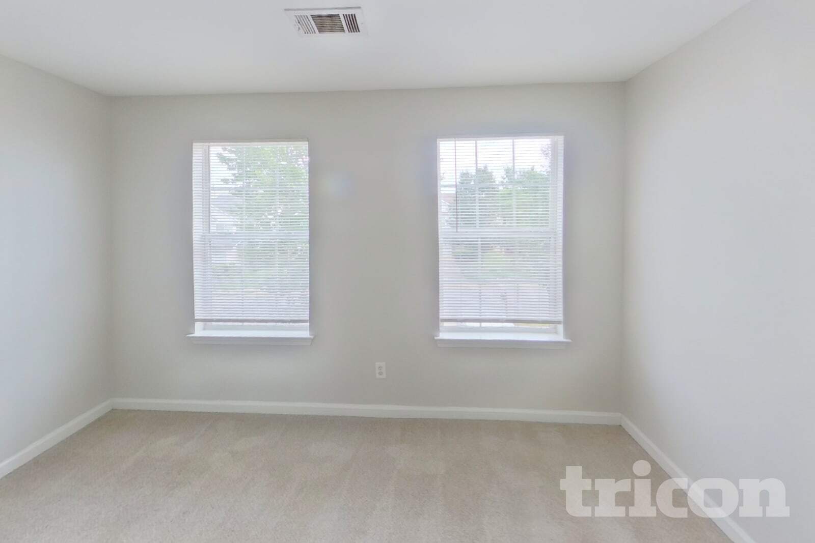 Building Photo - 2435 Cornell Cir