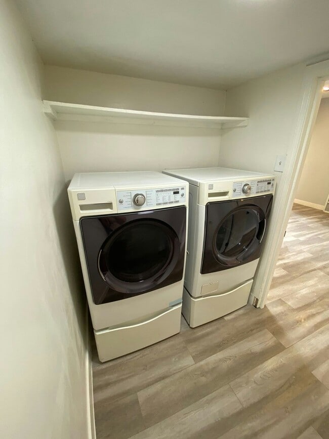 Building Photo - 3382 Eucalyptus Ave