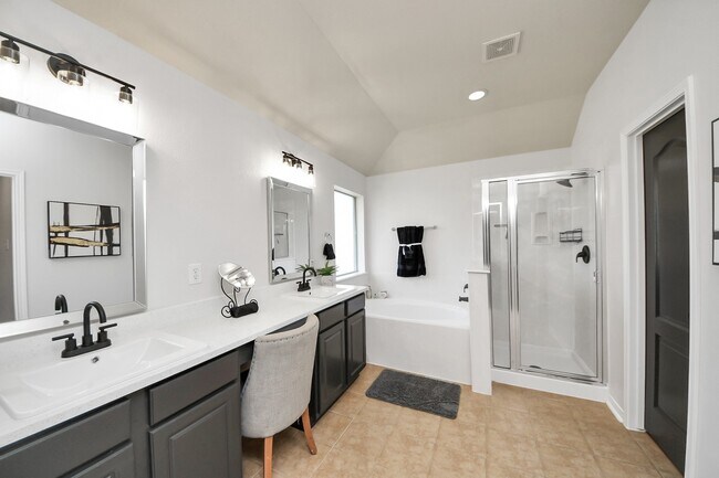Building Photo - 15122 Heron Meadow Ln