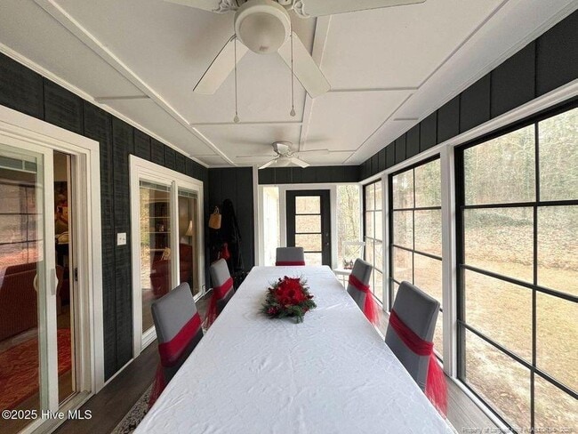 Building Photo - 105 Scuppernong Ct