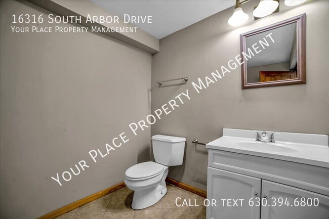 Building Photo - 16316 S Arbor Dr