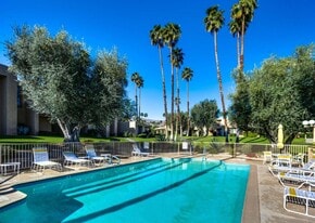 Building Photo - 47900 Oasis Ct