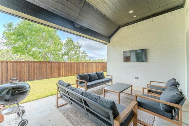 Building Photo - 2309 Juniper Ln