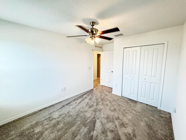 Building Photo - Single Family 4 Bedroom Home for Rent