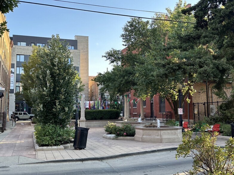 Building Photo - 1307 W Fillmore St