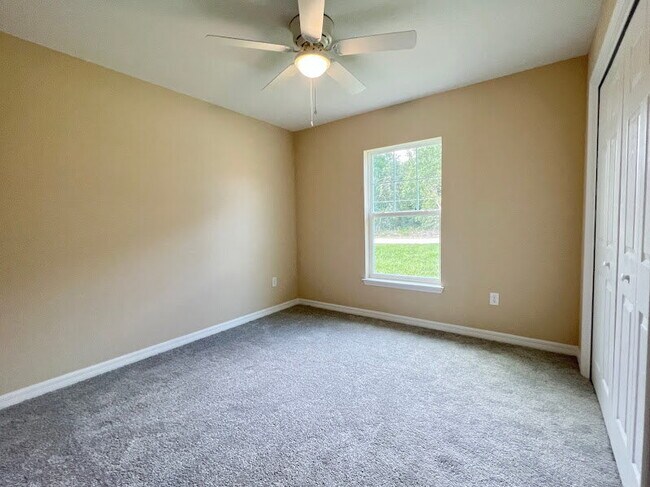 Building Photo - **Beautiful Home for Rent 3 Bd 2Bath