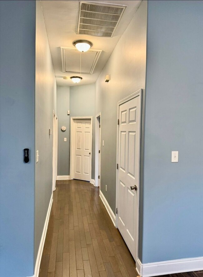 Building Photo - Charming 4BR House in New Orleans