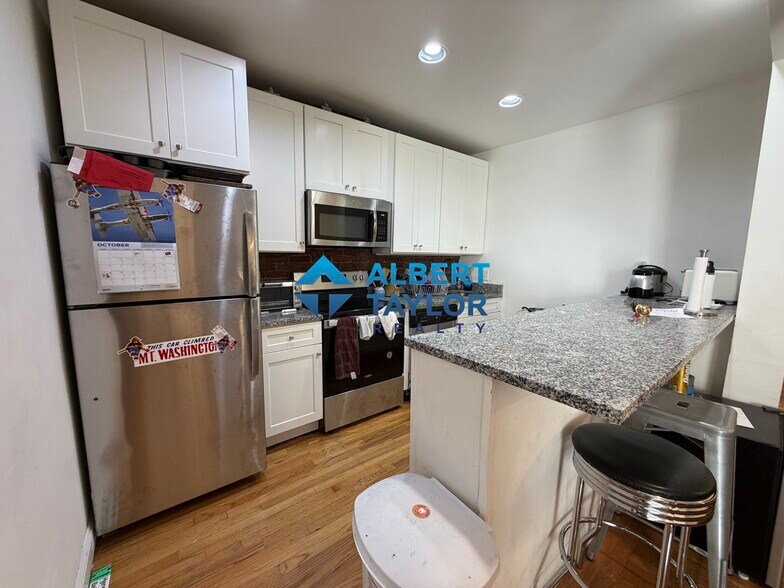 Building Photo - 486 Massachusetts Ave