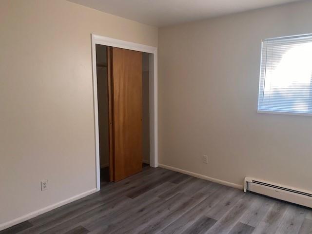 Building Photo - 305 Columbia Rd