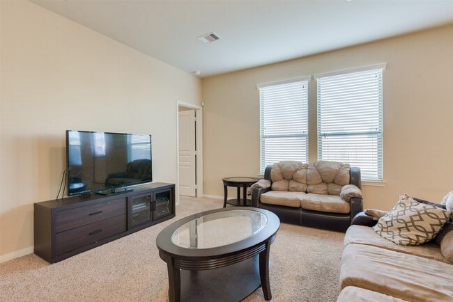 Building Photo - 8127 Running Brook Ln