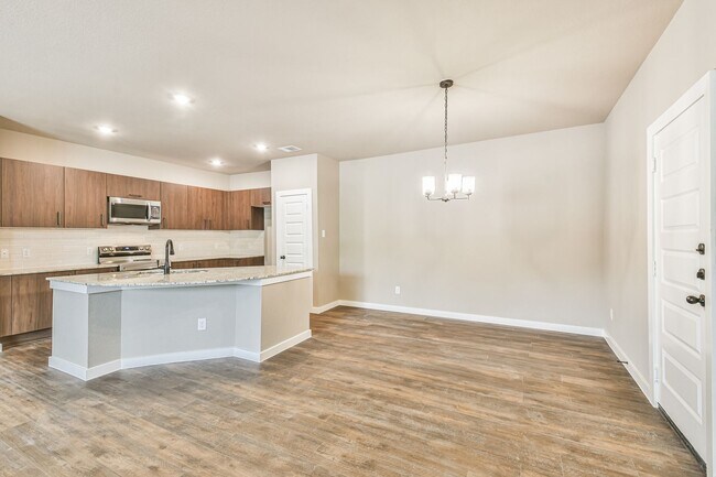 Building Photo - 122 Wickersham