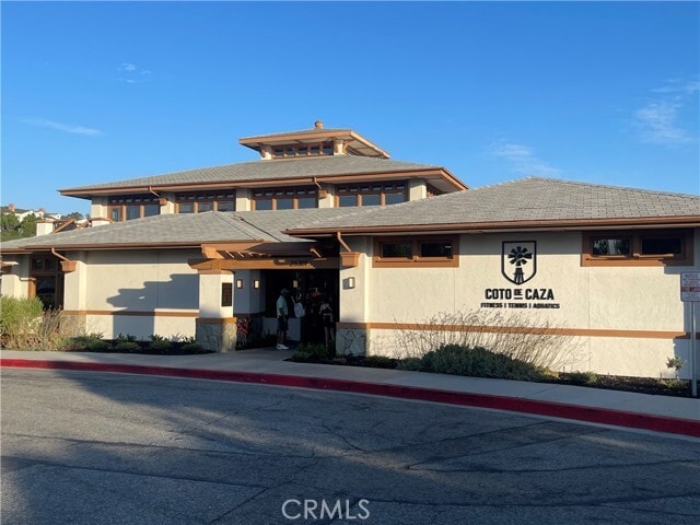 Building Photo - 32 Bogey Ln