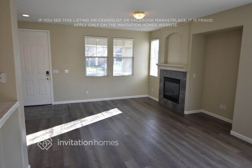 Building Photo - 3477 Jumilla Way