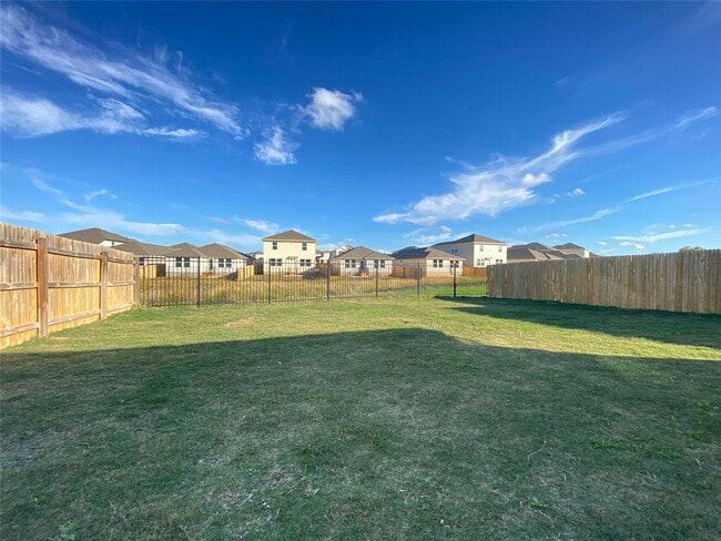 Building Photo - 5121 Vanner Path