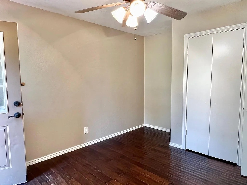 Building Photo - 3703 Mediterranean St