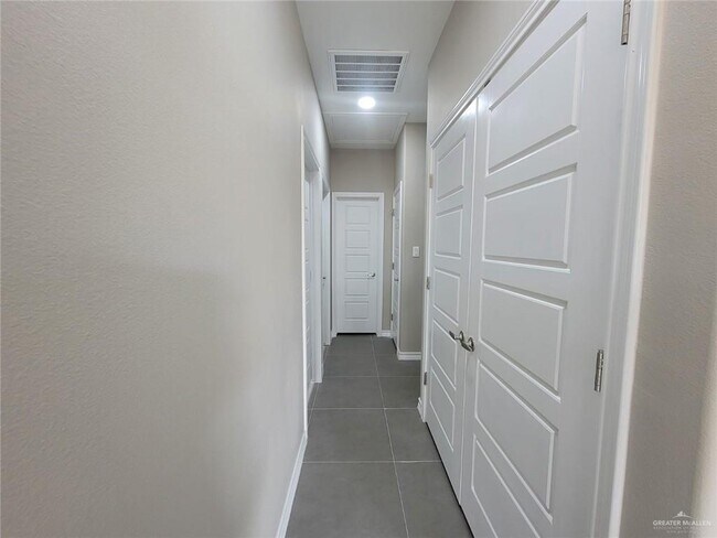 Building Photo - 12 N 36th St