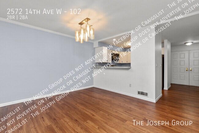 Building Photo - 2572 14th Ave W