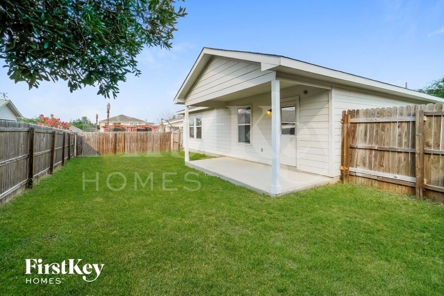 Building Photo - 344 Cattle Run